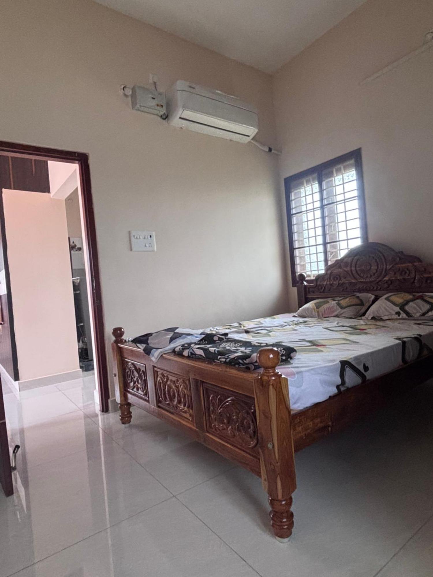 Jo'S Homestay Tiruvannāmalai Esterno foto